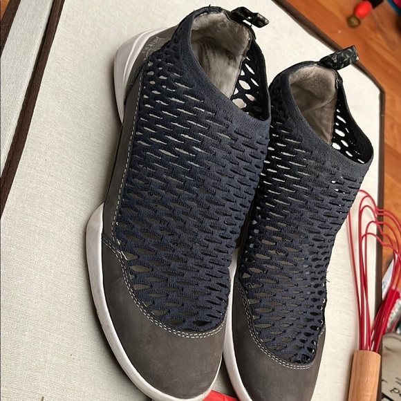Jambu "Dory" Blue Gray Suede Flex Fit Perforated Slip On Sneakers - Picture 3 of 6